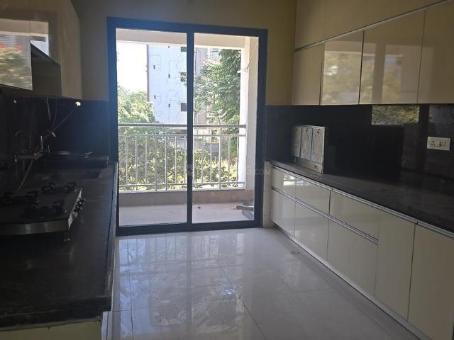3 BHK Apartment in Anandvalli for rent Nashik. The reference number is 19014091