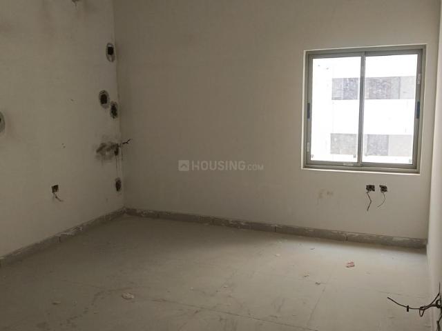3 BHK Apartment in Gandipet for resale Hyderabad. The reference number is 19554530