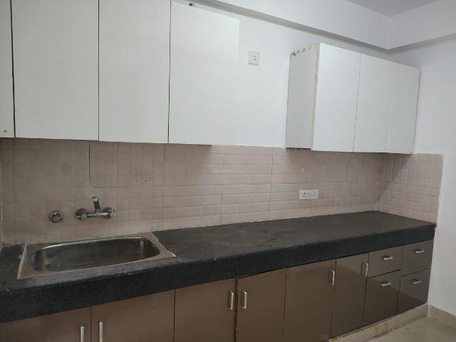 3 BHK Apartment in Ghukna for resale Ghaziabad. The reference number is 19386413