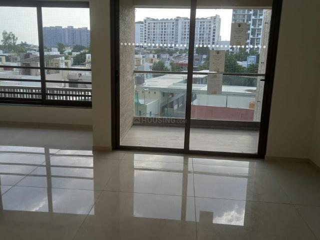 3 BHK Apartment in Ghuma for rent Ahmedabad. The reference number is 18395014
