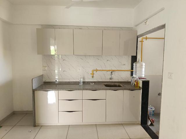 3 BHK Apartment in Ghuma for rent Ahmedabad. The reference number is 20207414