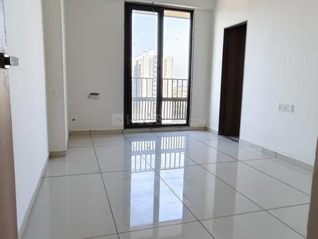 3 BHK Apartment in Ghuma for rent Ahmedabad. The reference number is 20317298