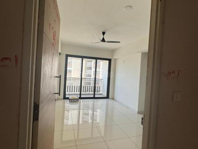3 BHK Apartment in Ghuma for rent Ahmedabad. The reference number is 20367551