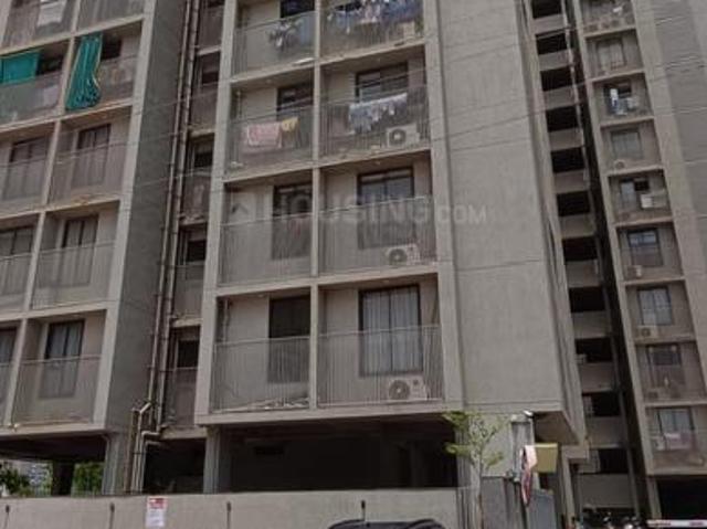3 BHK Apartment in Ghuma for rent Ahmedabad. The reference number is 20417695