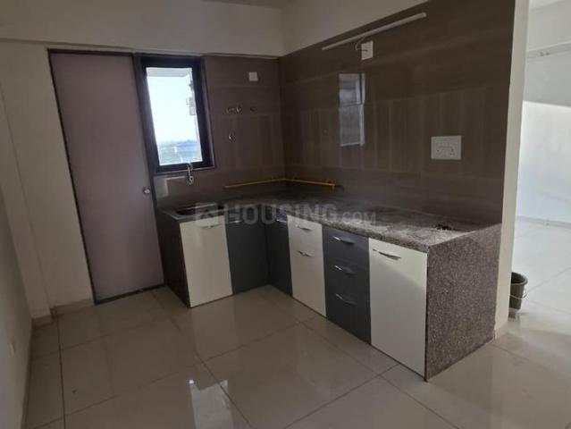 3 BHK Apartment in Ghuma for rent Ahmedabad. The reference number is 20432683