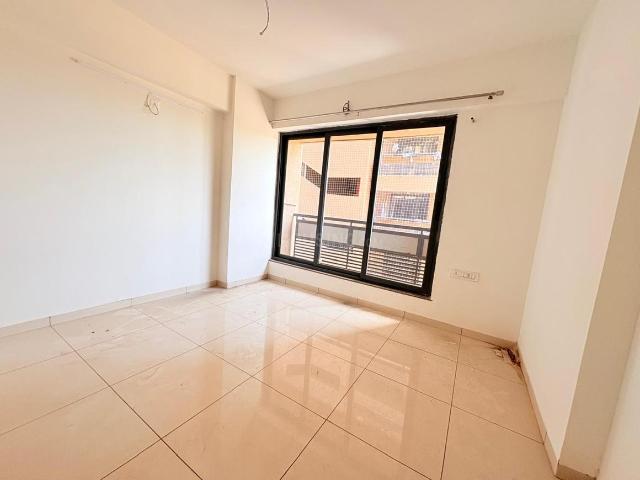 3 BHK Apartment in Ghuma for rent Ahmedabad. The reference number is 20506850