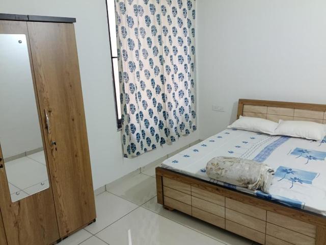 3 BHK Apartment in Ghuma for rent Ahmedabad. The reference number is 20664748