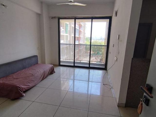 3 BHK Apartment in Ghuma for resale Ahmedabad. The reference number is 20320403