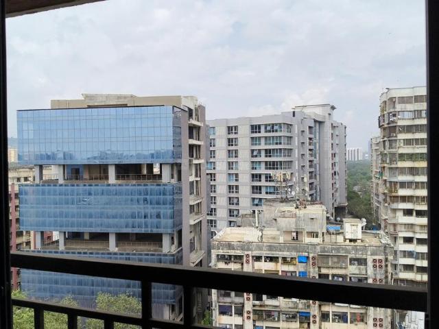 3 BHK Apartment in Ghatkopar East for resale Mumbai. The reference number is 18724601