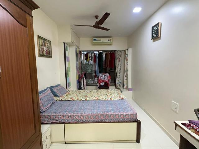 3 BHK Apartment in Ghatkopar East for resale Mumbai. The reference number is 20609083