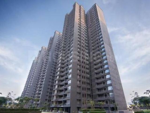 3 BHK Apartment in Ghatkopar West for resale Mumbai. The reference number is 14651233