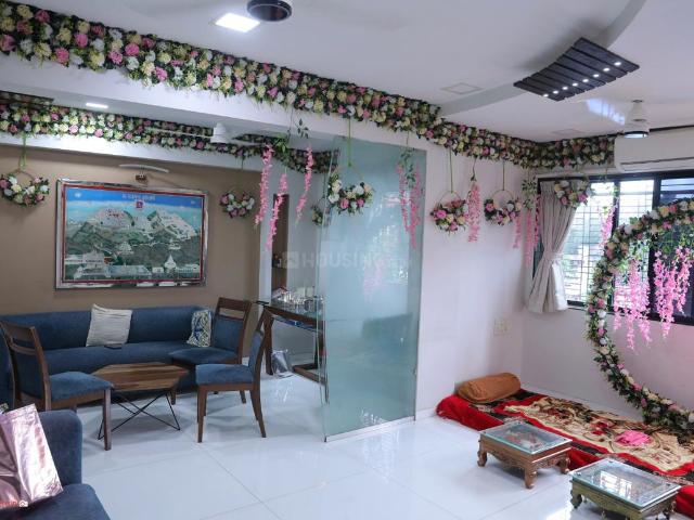 3 BHK Apartment in Ghatkopar West for resale Mumbai. The reference number is 18281410