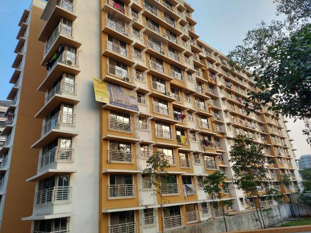 3 BHK Apartment in Ghatkopar West for resale Mumbai. The reference number is 20592542