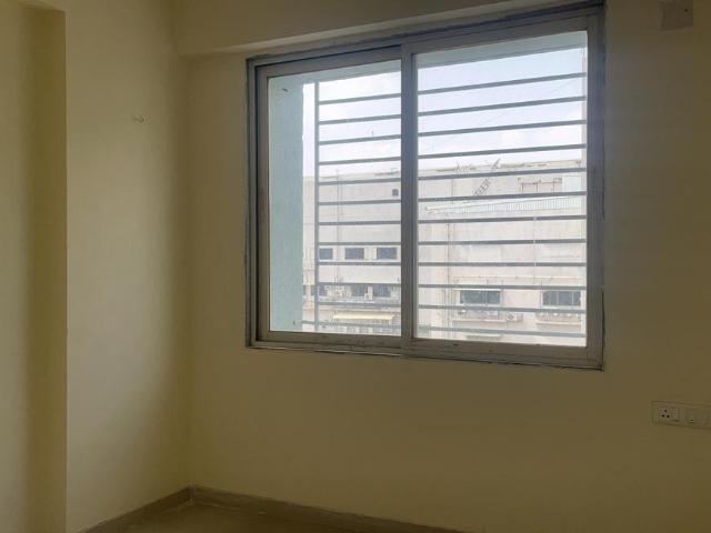 3 BHK Apartment in Ghatlodiya for rent Ahmedabad. The reference number is 20399891