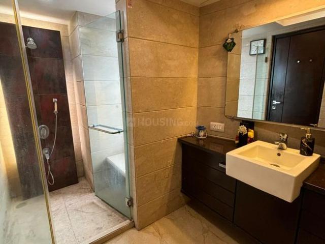 3 BHK Apartment in Girgaon for resale Mumbai. The reference number is 19890257