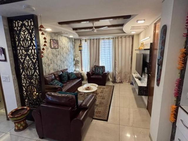 3 BHK Apartment in Green Field Colony for rent Faridabad. The reference number is 19948304