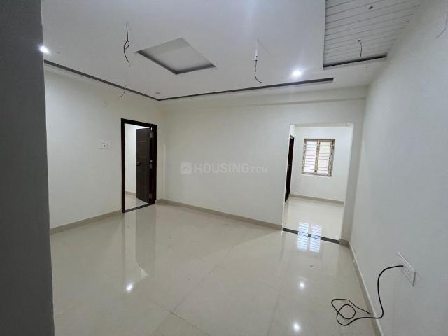 3 BHK Apartment in Gujarathipeta for resale Srikakulam. The reference number is 14773211