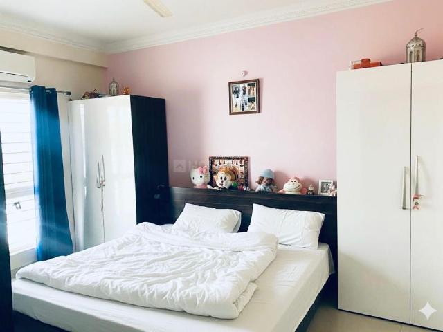 3 BHK Apartment in Gulmohar Colony for rent Bhopal. The reference number is 19703920