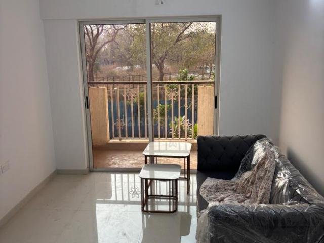3 BHK Apartment in Dombivli East for rent Thane. The reference number is 19613402