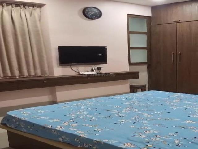 3 BHK Apartment in Dadar East for rent Mumbai. The reference number is 20315653