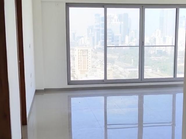 3 BHK Apartment in Dadar East for resale Mumbai. The reference number is 14753389