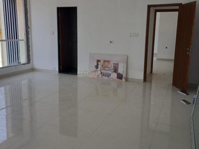 3 BHK Apartment in Dadar East for resale Mumbai. The reference number is 18639221