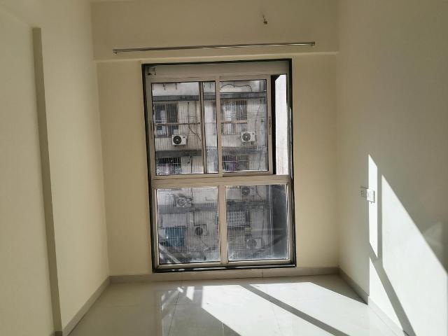 3 BHK Apartment in Dadar East for resale Mumbai. The reference number is 19586038