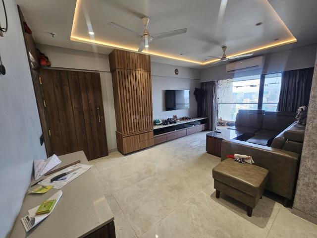 3 BHK Apartment in Dahisar West for rent Mumbai. The reference number is 17386950