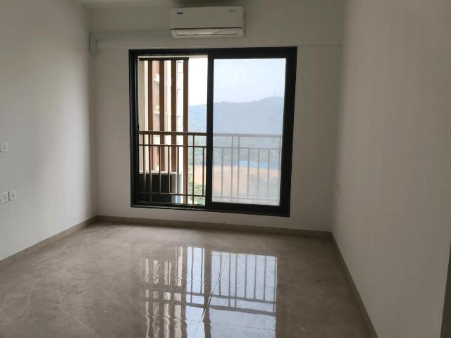 3 BHK Apartment in Dahisar East for rent Mumbai. The reference number is 18578763