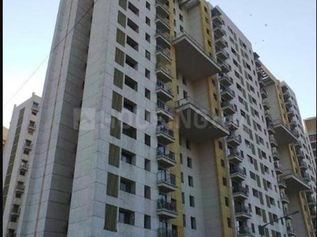 3 BHK Apartment in Dahisar East for rent Mumbai. The reference number is 20085817