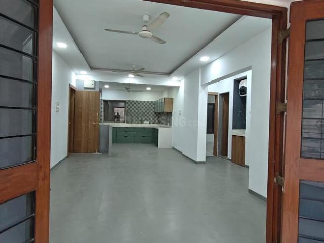 3 BHK Apartment in Deccan Gymkhana for rent Pune. The reference number is 20153762
