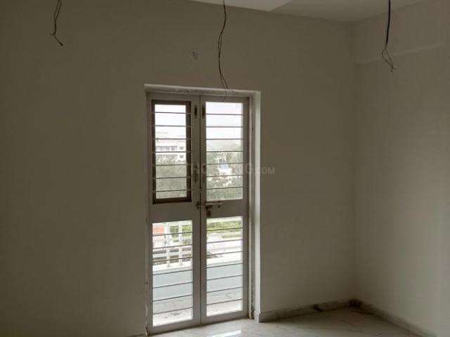 3 BHK Apartment in Deolali Camp for resale Devlali. The reference number is 17884657