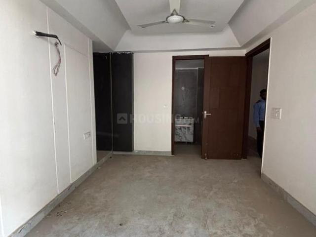 3 BHK Apartment in Dera Mandi for resale New Delhi. The reference number is 20022003