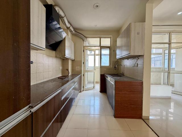 3 BHK Apartment in Dhakoli for rent Zirakpur. The reference number is 20221129