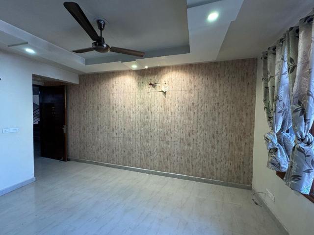 3 BHK Apartment in Dhakoli for resale Zirakpur. The reference number is 17096236