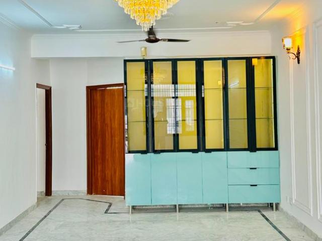 3 BHK Apartment in Dhakoli for resale Zirakpur. The reference number is 20871716