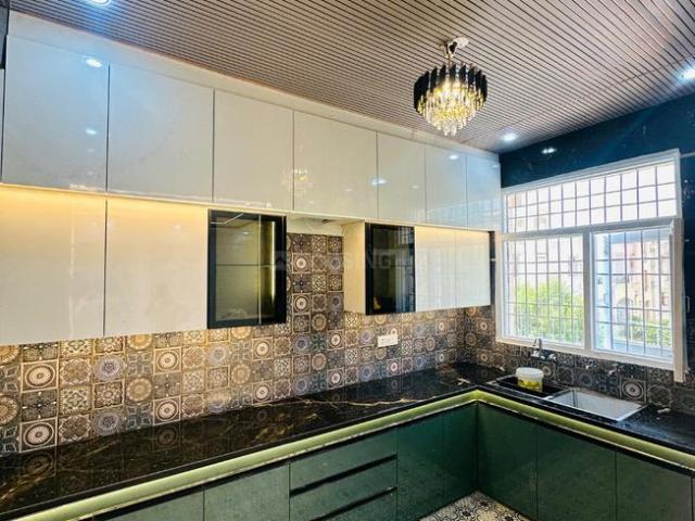 3 BHK Apartment in Dhakoli for resale Zirakpur. The reference number is 20882829
