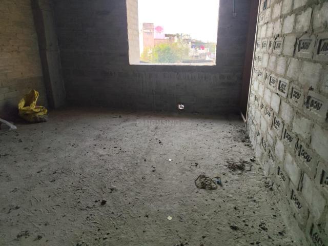 3 BHK Apartment in Dhakuria for resale Kolkata. The reference number is 19971508