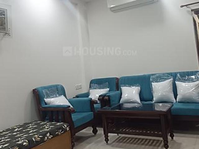 3 BHK Apartment in Dharampeth for rent Nagpur. The reference number is 17780186