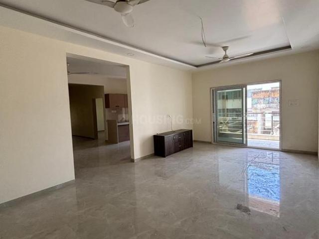 3 BHK Apartment in Dharampeth for rent Nagpur. The reference number is 19960357