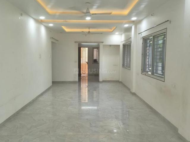 3 BHK Apartment in Dharampeth for rent Nagpur. The reference number is 20353601
