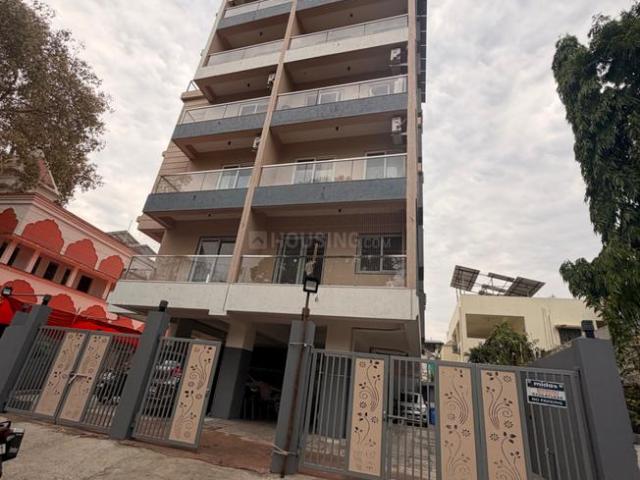3 BHK Apartment in Dharampeth for rent Nagpur. The reference number is 21008248