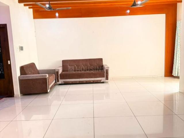 3 BHK Apartment in Diwalipura for rent Vadodara. The reference number is 20854995