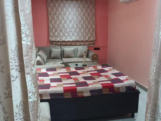 3 BHK Apartment in Dilshad Garden for resale New Delhi. The reference number is 20397951