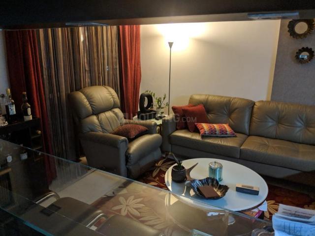 3 BHK Apartment in DLF Phase 2 for resale Gurgaon. The reference number is 18942182