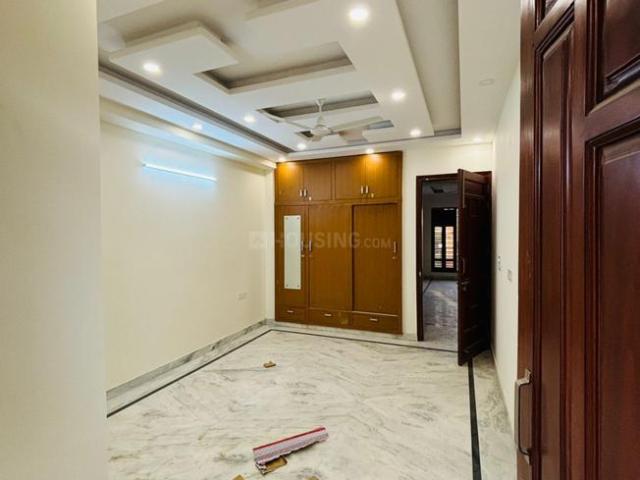 3 BHK Apartment in DLF Phase 4 for rent Gurgaon. The reference number is 14808522