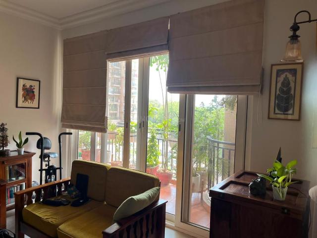 3 BHK Apartment in DLF Phase 4 for resale Gurgaon. The reference number is 20929972