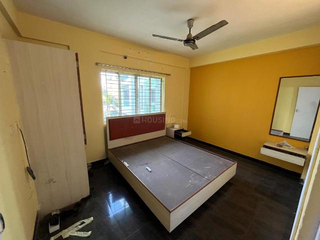 3 BHK Apartment in Dum Dum Cantonment for rent Kolkata. The reference number is 19544475