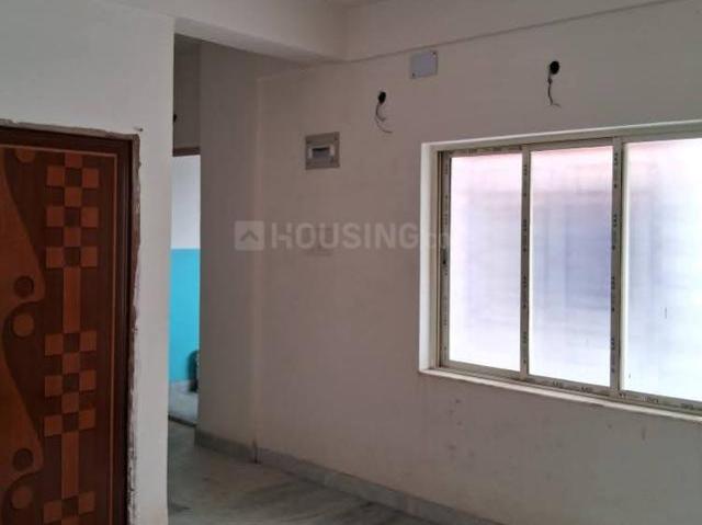 3 BHK Apartment in Dum Dum for resale Kolkata. The reference number is 18285015