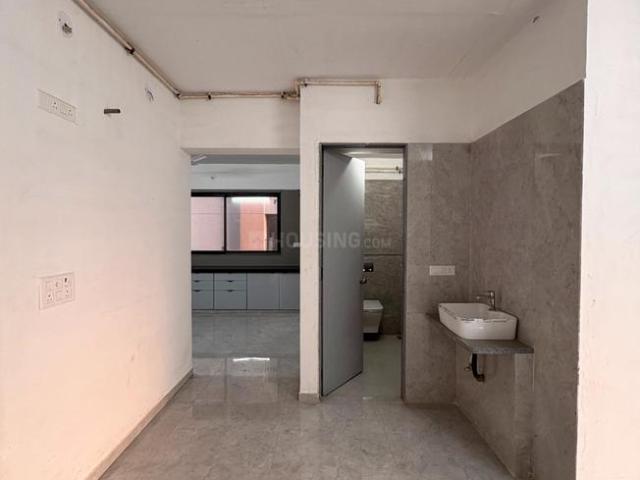 3 BHK Apartment in Dumas for rent Surat. The reference number is 20417287